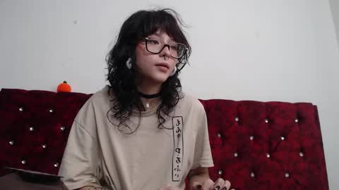 Lia online show from 5, 11, 2025