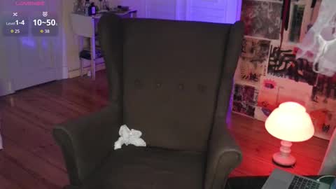 Snapshot of lia_grl chatting on 16, 11, 2025 lia_grl online show from 16, 11, 2025