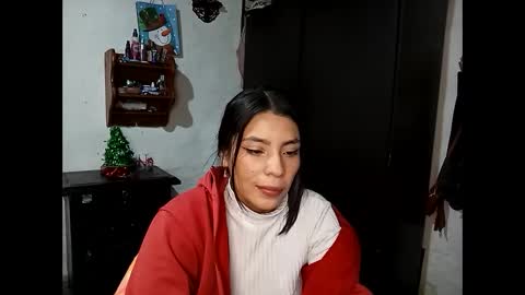 Snapshot of lia_hottie chatting on 17, 12, 2024 Lia online show from 17, 12, 2024