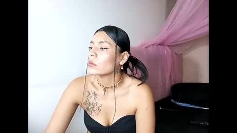 Snapshot of lia_hottie chatting on 26, 1, 2025 Lia online show from 26, 1, 2025