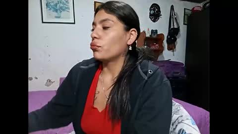 Snapshot of lia_hottie chatting on 12, 2, 2025 Lia online show from 12, 2, 2025