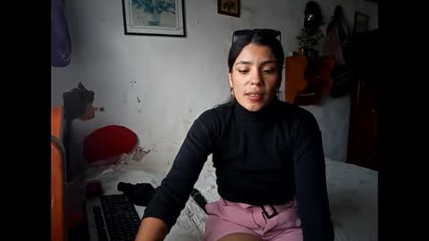 Snapshot of lia_hottie chatting on 28, 2, 2025 Lia online show from 28, 2, 2025