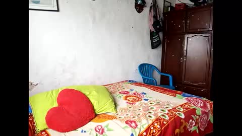 Snapshot of lia_hottie chatting on 5, 3, 2025 Lia online show from 5, 3, 2025