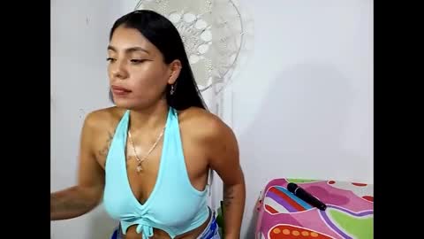 Snapshot of lia_hottie chatting on 3, 10, 2025 Lia online show from 3, 10, 2025