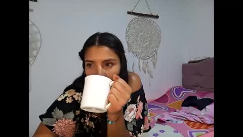 Snapshot of lia_hottie chatting on 11, 11, 2025 Lia online show from 11, 11, 2025