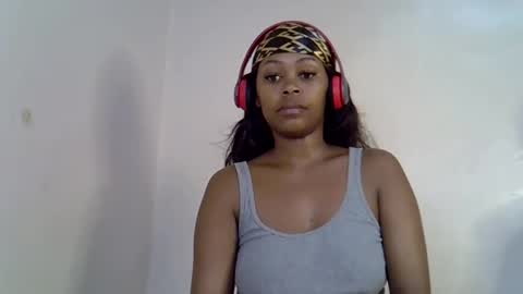 Snapshot of lia_jupiter1 chatting on 2, 11, 2025 lia online show from 2, 11, 2025