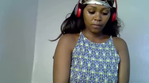 Snapshot of lia_jupiter1 chatting on 12, 11, 2025 lia online show from 12, 11, 2025