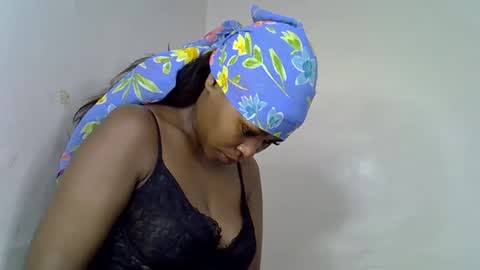 Snapshot of lia_jupiter1 chatting on 23, 11, 2025 lia online show from 23, 11, 2025