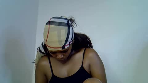 Snapshot of lia_jupiter1 chatting on 25, 11, 2025 lia online show from 25, 11, 2025