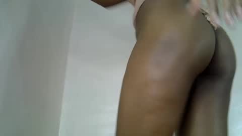 Snapshot of lia_jupiter1 chatting on 26, 11, 2025 lia online show from 26, 11, 2025