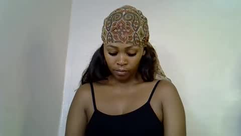 Snapshot of lia_jupiter1 chatting on 4, 12, 2025 lia online show from 4, 12, 2025