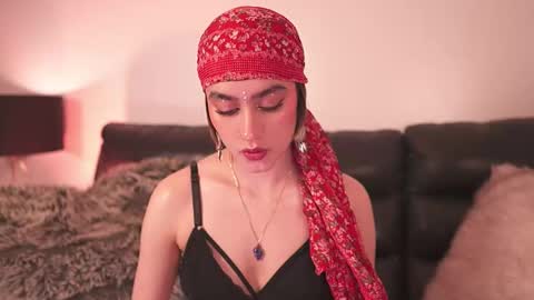 liaa online show from 4, 12, 2025