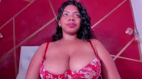 Snapshot of lia_mariana chatting on 17, 2, 2025 lia_mariana online show from 17, 2, 2025