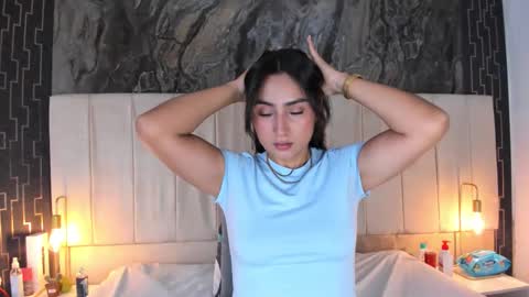 lia_sofiia online show from 23, 12, 2025