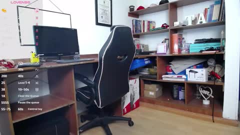 Lia Taylor online show from 22, 9, 2025