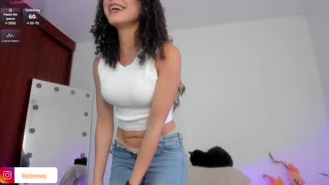 Lia online show from 23, 2, 2025