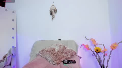 Lia online show from 25, 2, 2025