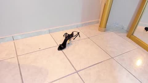 liz walton online show from 4, 3, 2025