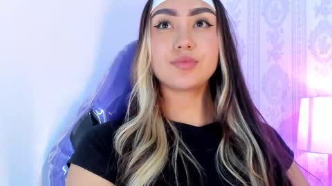 Snapshot of liaa_18 chatting on 3, 3, 2026 Liaa online show from 3, 3, 2026