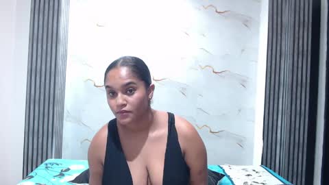 liaa_cams online show from 9, 6, 2026