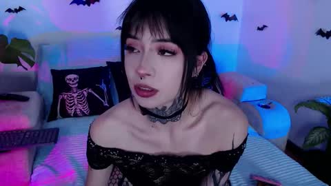 Snapshot of liaa_rodriguezz chatting on 1, 10, 2025 Liaa online show from 1, 10, 2025