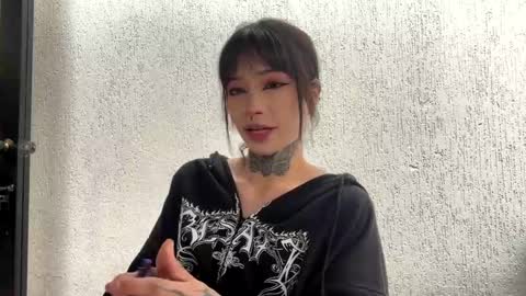 Snapshot of liaa_rodriguezz chatting on 20, 11, 2025 Liaa online show from 20, 11, 2025