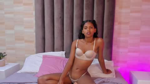 Snapshot of liaa_taylor1 chatting on 6, 3, 2025 Lia online show from 6, 3, 2025