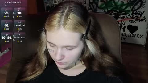 liaaa_li online show from 13, 11, 2025