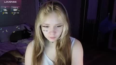 liaaa_li online show from 17, 11, 2025