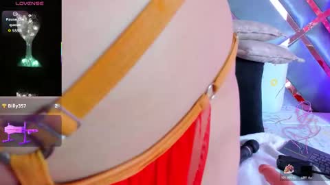 Snapshot of liaagener chatting on 28, 11, 2025 Liaa online show from 28, 11, 2025