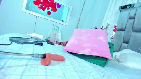 Antonela online show from 13, 3, 2026