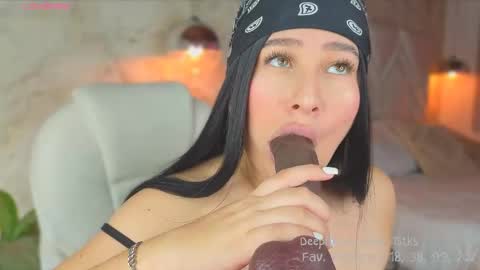 Snapshot of liacox chatting on 28, 2, 2025 Lia Cox online show from 28, 2, 2025