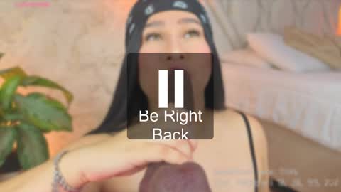 Snapshot of liacox chatting on 5, 3, 2025 Lia Cox online show from 5, 3, 2025