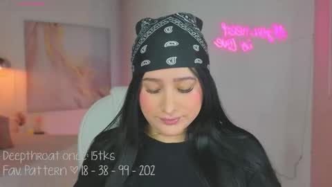 Snapshot of liacox chatting on 21, 10, 2025 Lia Cox online show from 21, 10, 2025