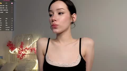 Lia  online show from 4, 6, 2026