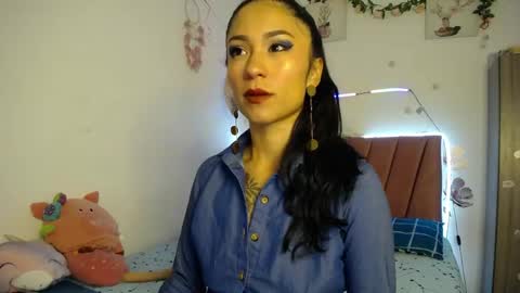 liahdiaz_ online show from 15, 4, 2026
