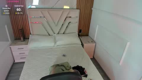 Liah Fontaine online show from 15, 12, 2025