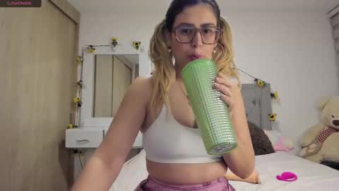 Snapshot of liahkimi chatting on 21, 2, 2025 Lia online show from 21, 2, 2025