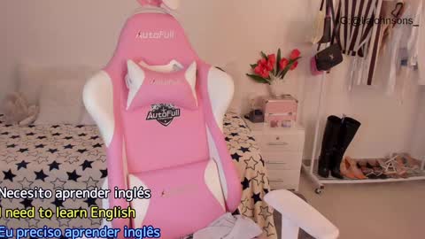 Lia Johnsons online show from 5, 12, 2024