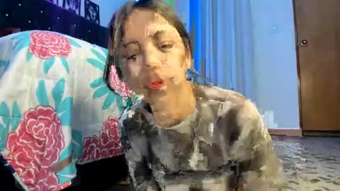 Lia Kent online show from 14, 12, 2024