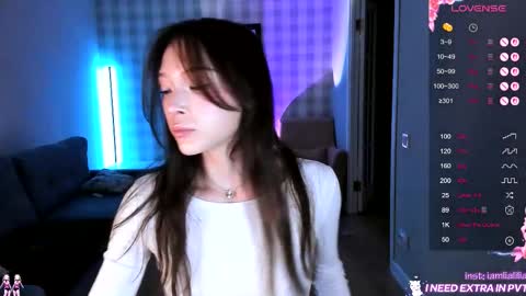 Snapshot of lialilia chatting on 20, 12, 2025 lialilia online show from 20, 12, 2025