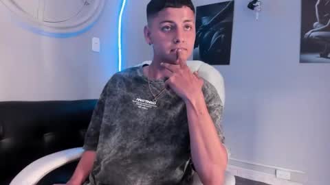 Snapshot of liam9__ chatting on 15, 1, 2026 Liam online show from 15, 1, 2026