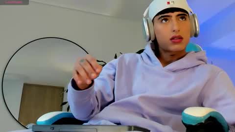 Liam online show from 30, 11, 2025