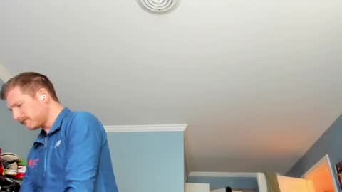 Liam online show from 30, 1, 2025