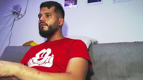 liam_borges online show from 17, 2, 2025