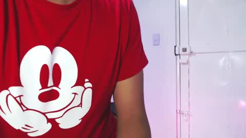 liam_borges online show from 19, 2, 2025