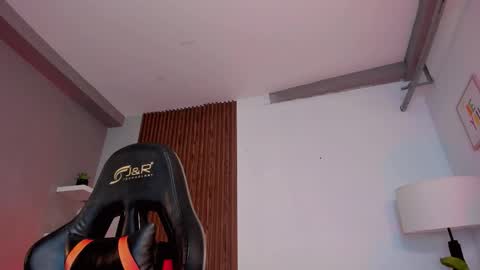 Liam Collins online show from 23, 9, 2025