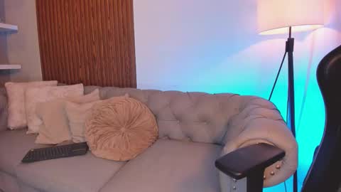 Liam Collins online show from 6, 3, 2026