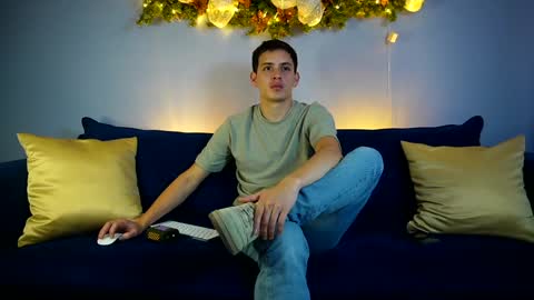 Snapshot of liam_enzho chatting on 30, 12, 2024 Liam online show from 30, 12, 2024