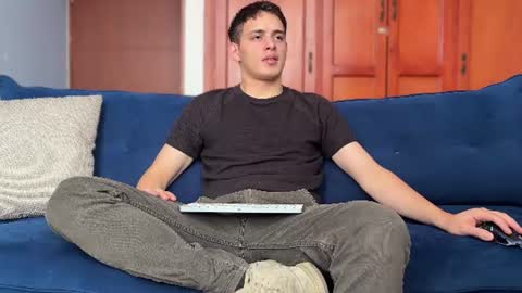 Liam online show from 31, 7, 2026